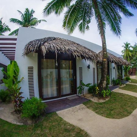 Palaka Resort General Luna  Ngoại thất bức ảnh